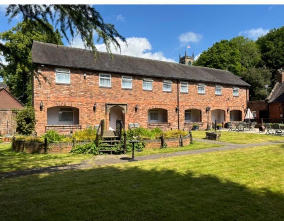 The Manor Gasthuis Cheadle (Staffordshire)
