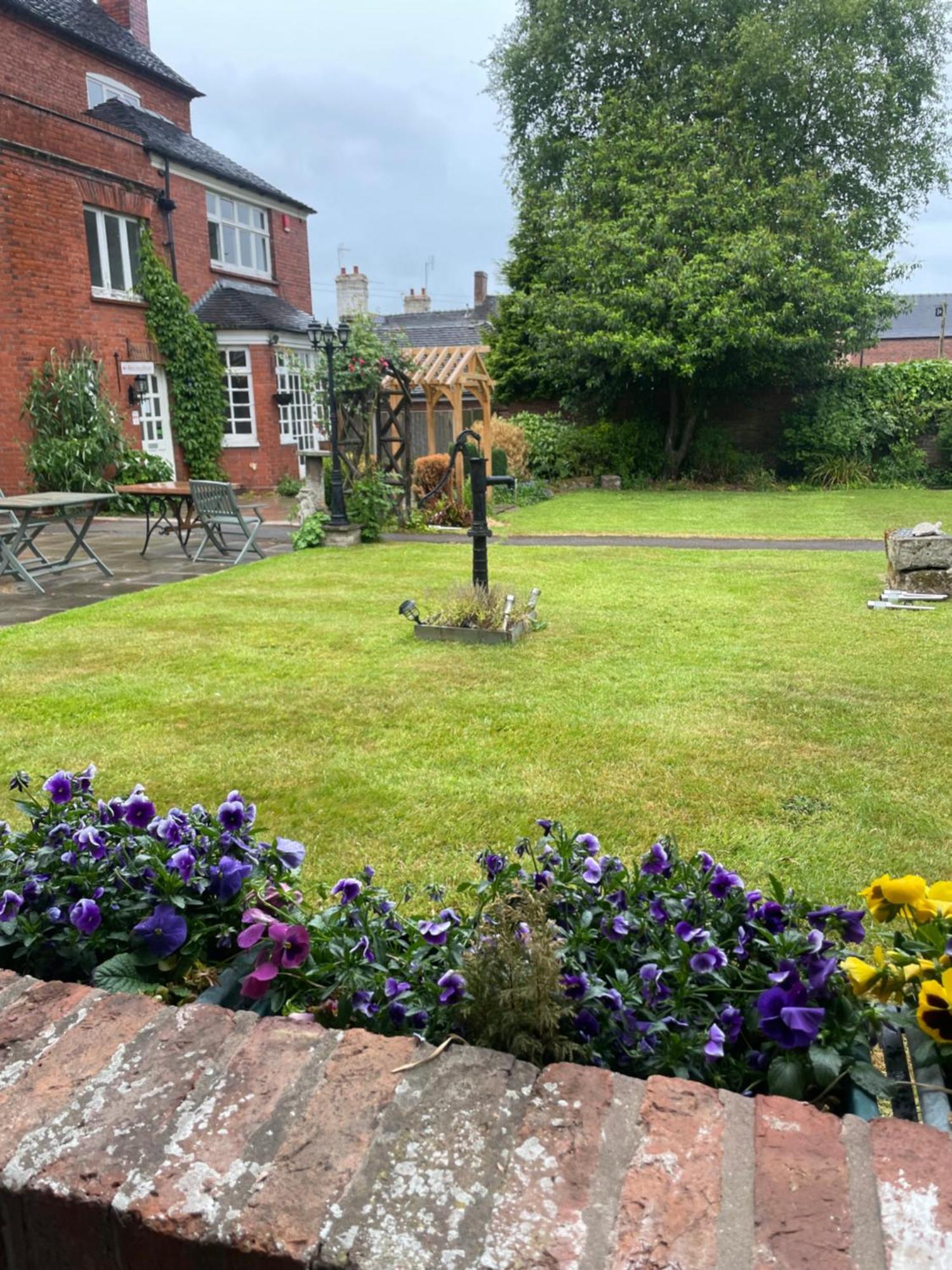 The Manor 4* Cheadle (Staffordshire)